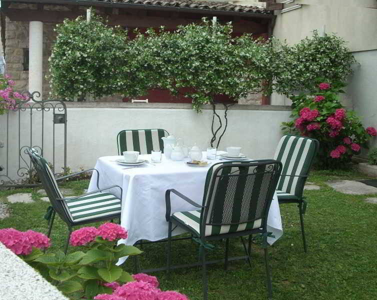 B&B Ernestina Miane Bagian luar foto